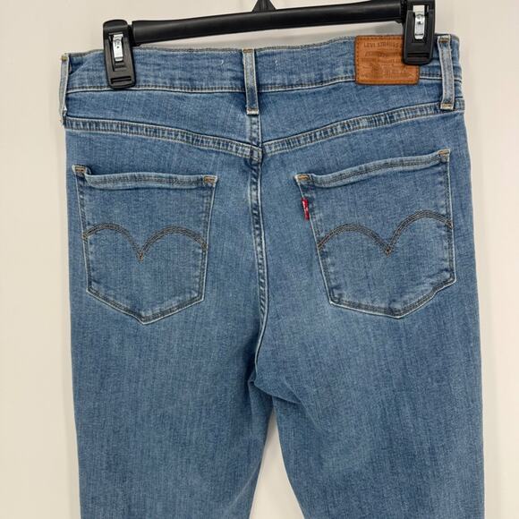 Levi's 724 High Rise Straight Leg Jeans Distressed Blue Denim Women's Size 30 - Picture 7 of 8